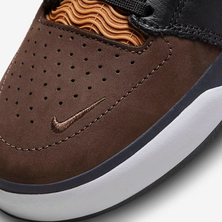 NIKE SB ナイキエスビー イショッド プレミアム FD1144-200 バロック