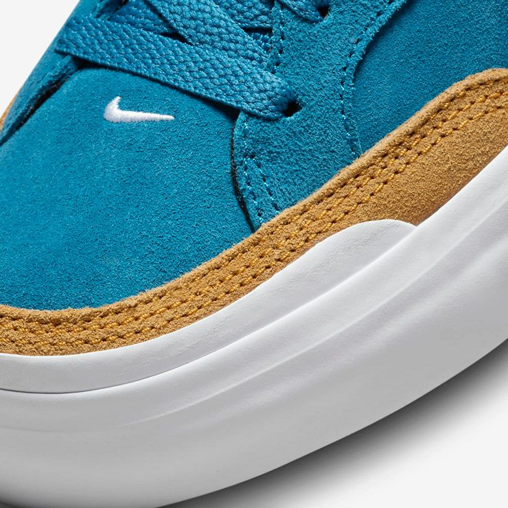 NIKE SB ナイキエスビー ズーム ポゴ プラス プレミアム DX6915 -300